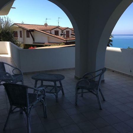 La Bouganville Sapri Bagian luar foto